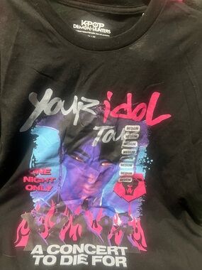 'Your Idol' Black Graphic Kids Tee